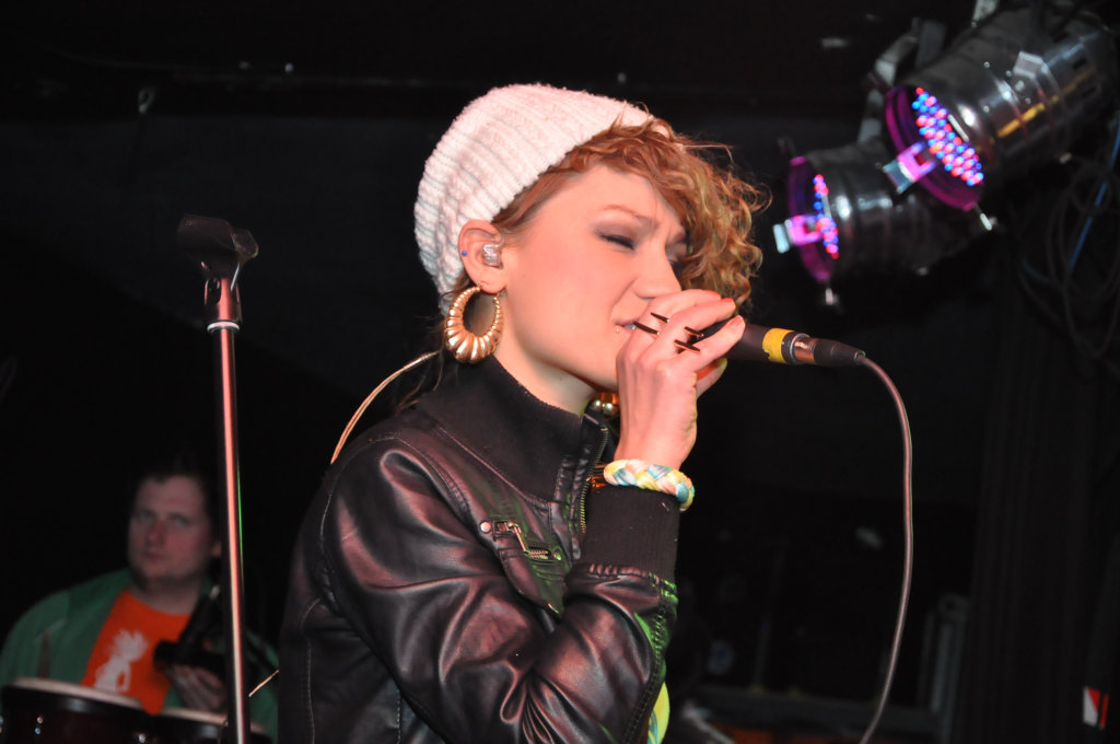 Marika i Spokoarmia w Spiżarni