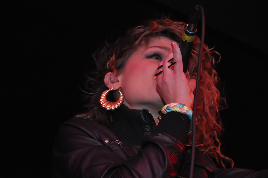 Marika i Spokoarmia w Spiżarni