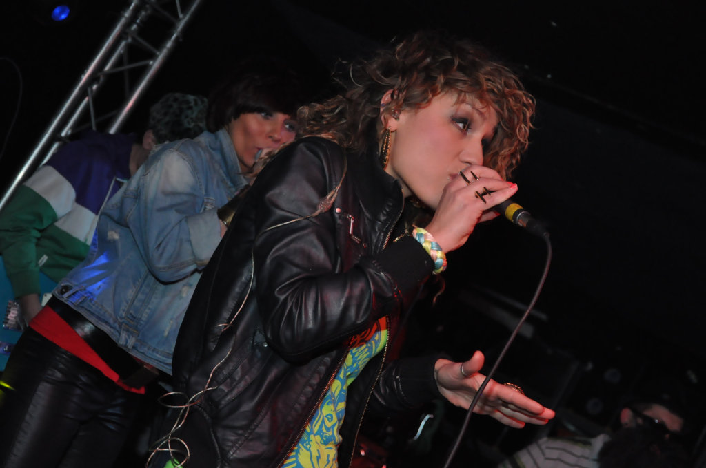 Marika i Spokoarmia w Spiżarni