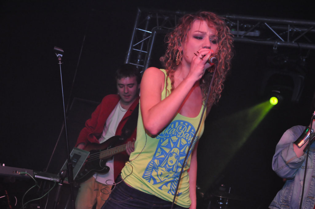 Marika i Spokoarmia w Spiżarni