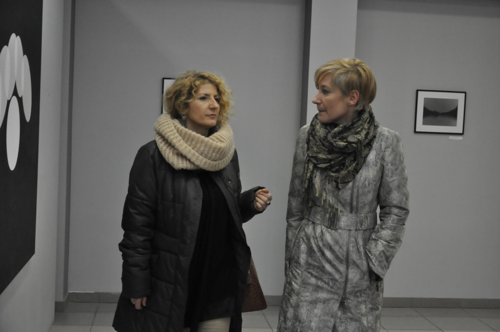 Podwójny wernisaż w Galerii Sztuki