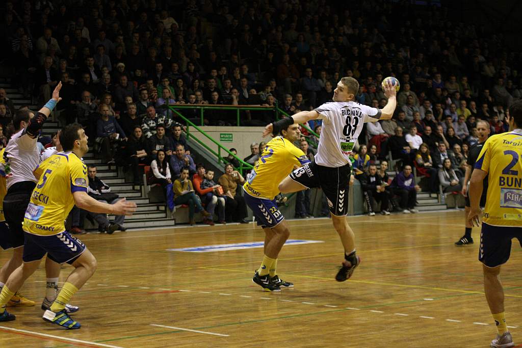 MSPR Siódemka Legnica - Vive Targi Kielce 27:32