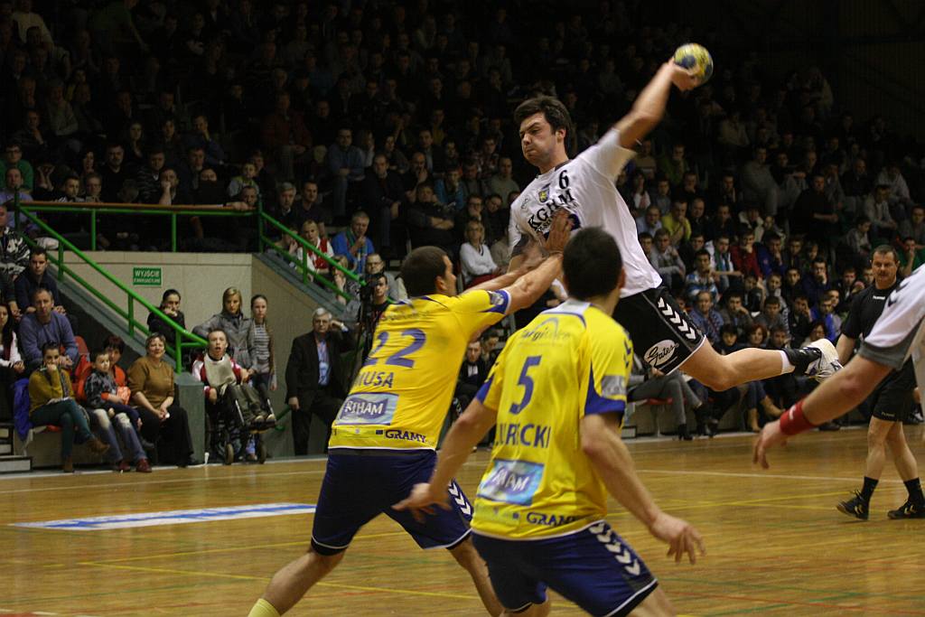 MSPR Siódemka Legnica - Vive Targi Kielce 27:32