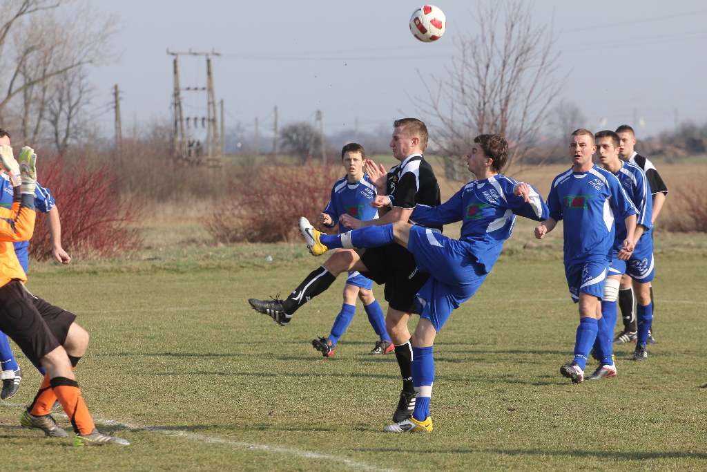 Mewa - Czarni 2:1