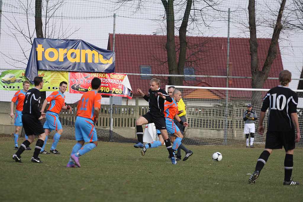 Legnickie Pole - Czarni 4:2