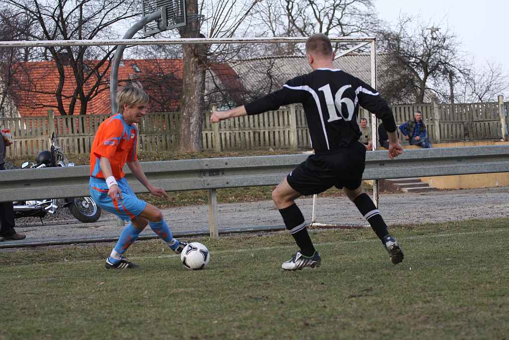 Legnickie Pole - Czarni 4:2