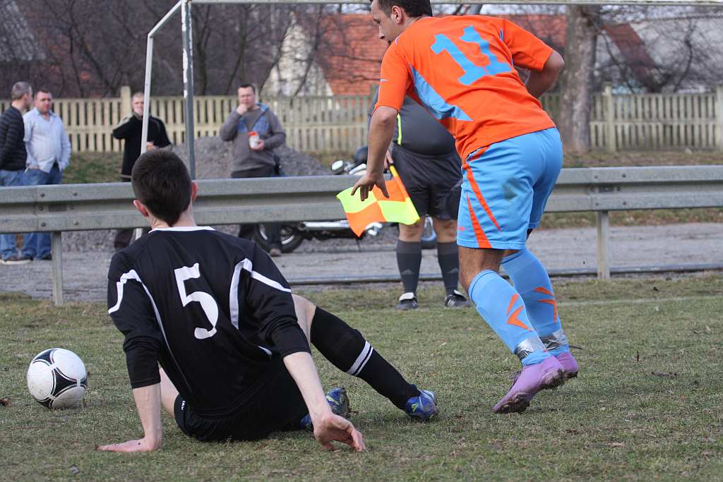 Legnickie Pole - Czarni 4:2