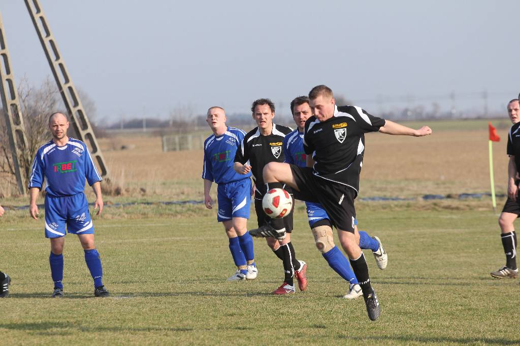 Mewa - Czarni 2:1