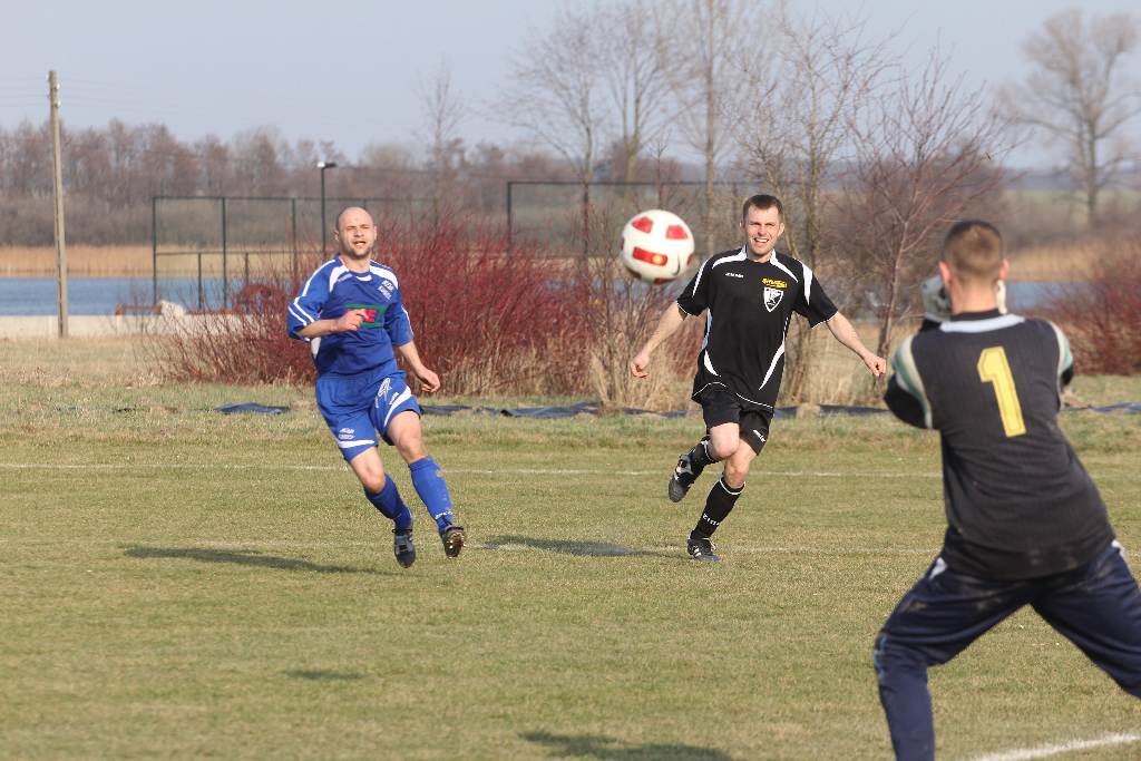Mewa - Czarni 2:1