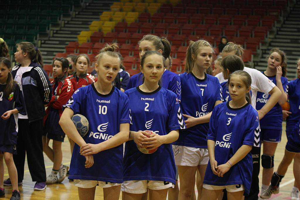 Finały Dolnośląskich Igrzysk Młodzieży Szkolnej w Mini Piłce Ręcznej - Dziewcząt cz1