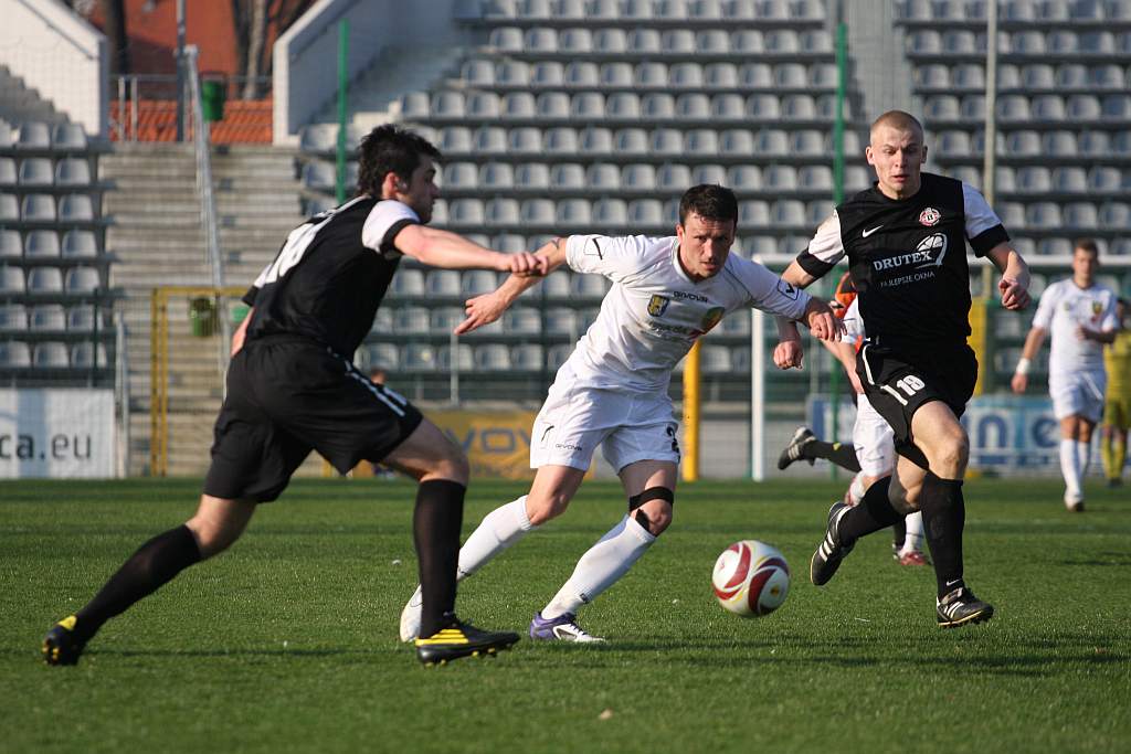 Miedź - Bytovia 0:0