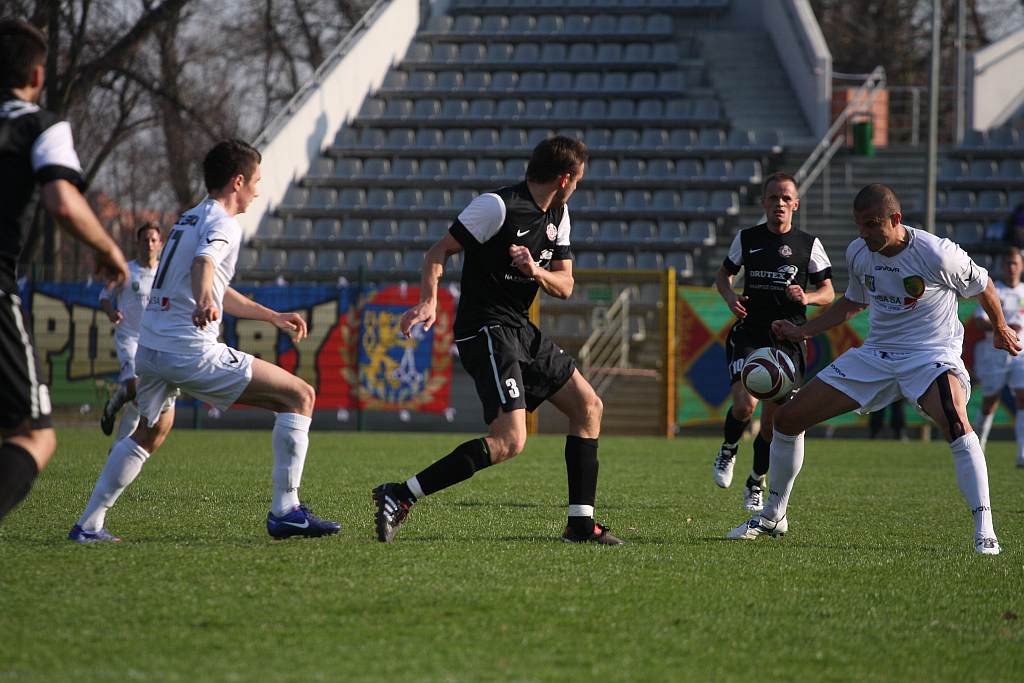 Miedź - Bytovia 0:0