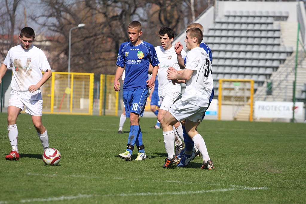 Miedź II - Piast 1:1