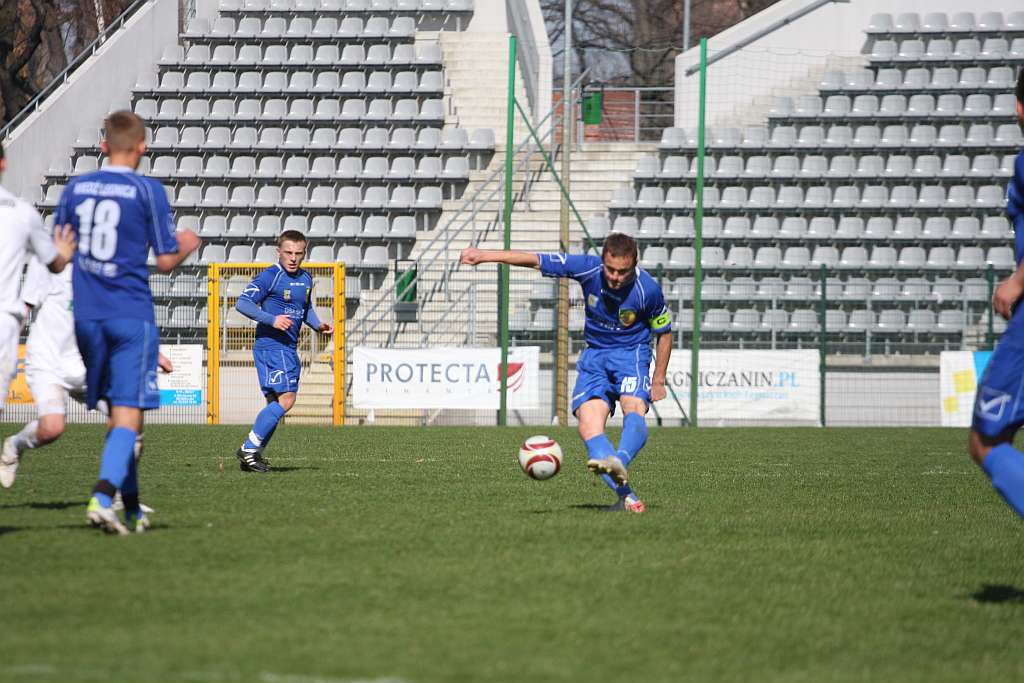 Miedź II - Piast 1:1
