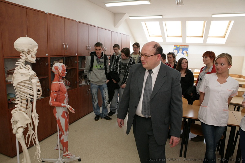 Zwiedzali PWSZ ucząc się japońskiego