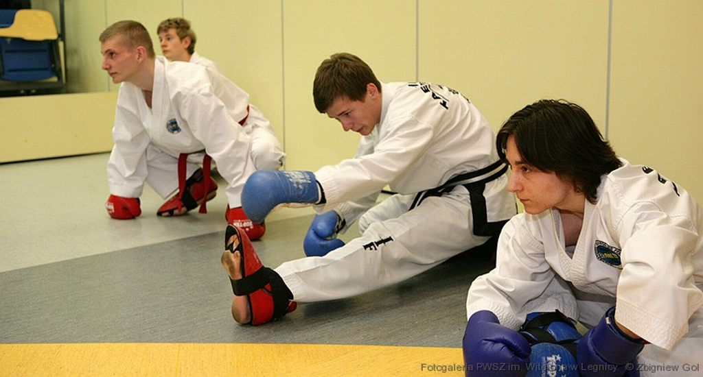 Zwiedzali PWSZ ucząc się japońskiego