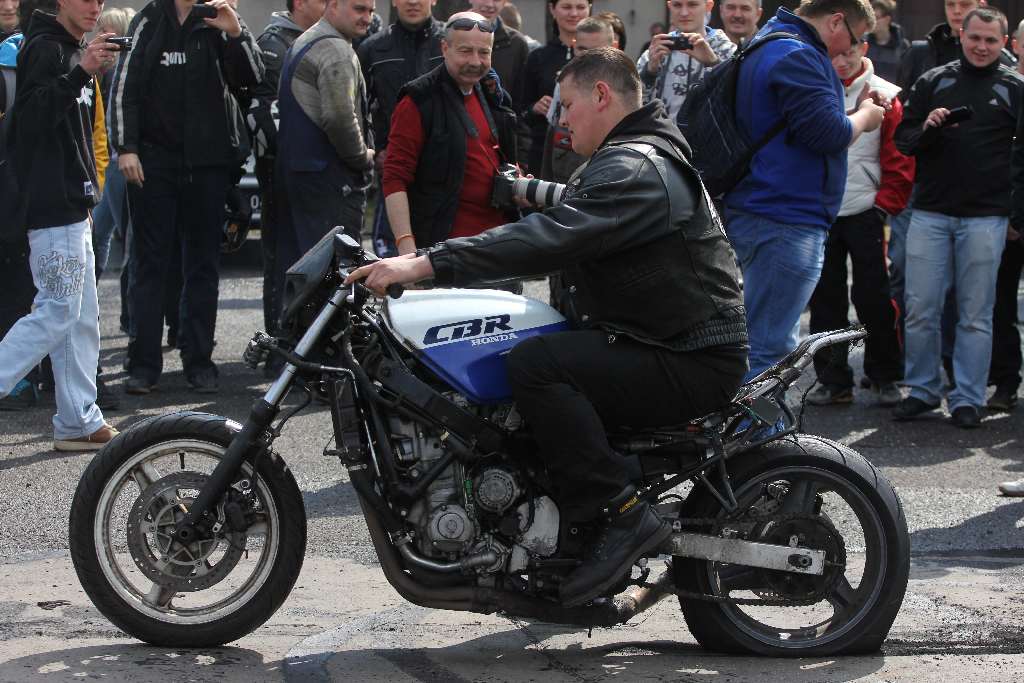 Dzień Motocyklowy w ZSS w Legnicy