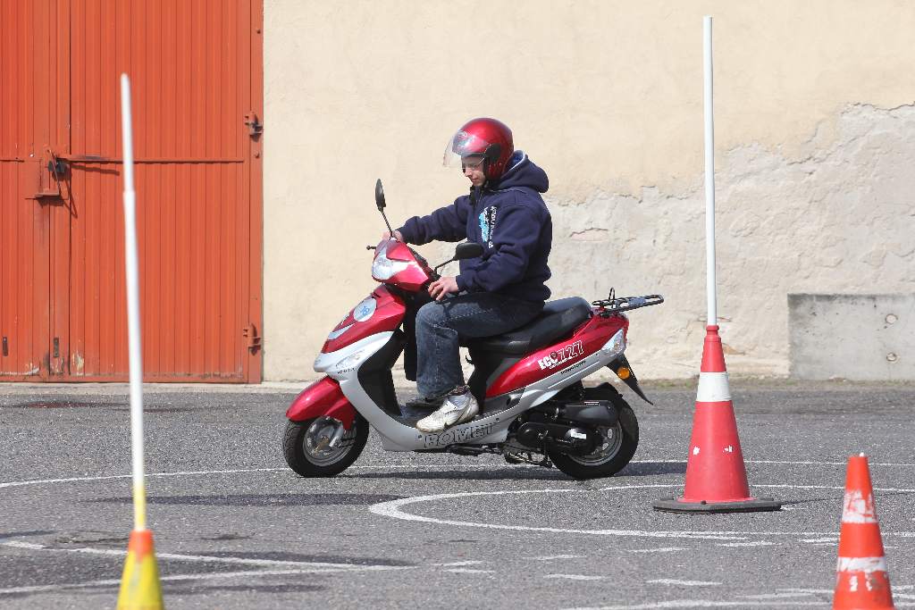 Dzień Motocyklowy w ZSS w Legnicy