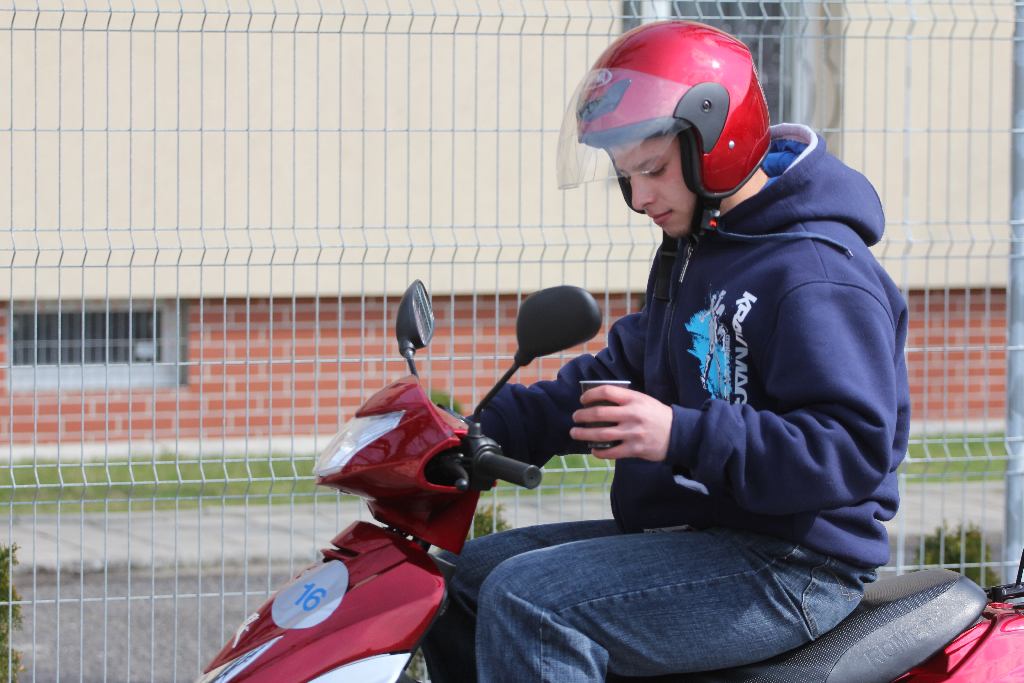 Dzień Motocyklowy w ZSS w Legnicy