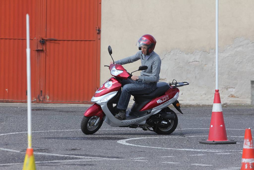 Dzień Motocyklowy w ZSS w Legnicy