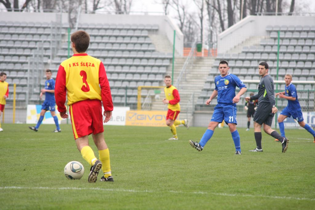 Miedź II - Ślęza  0:3