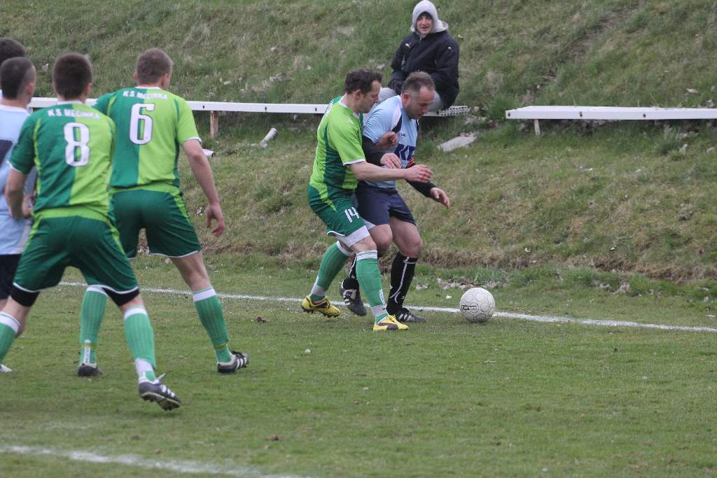 Błękitni - KS Męcinka 2:0