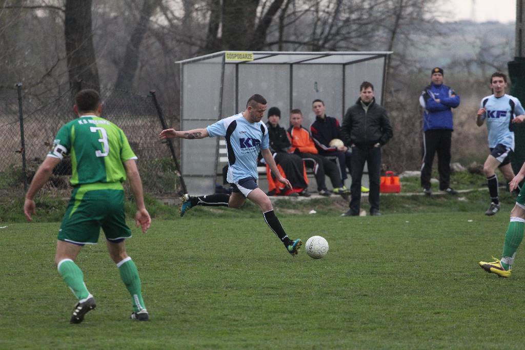 Błękitni - KS Męcinka 2:0