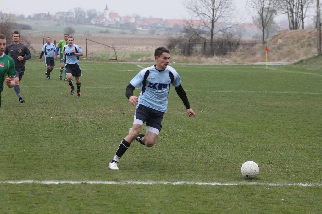 Błękitni - KS Męcinka 2:0