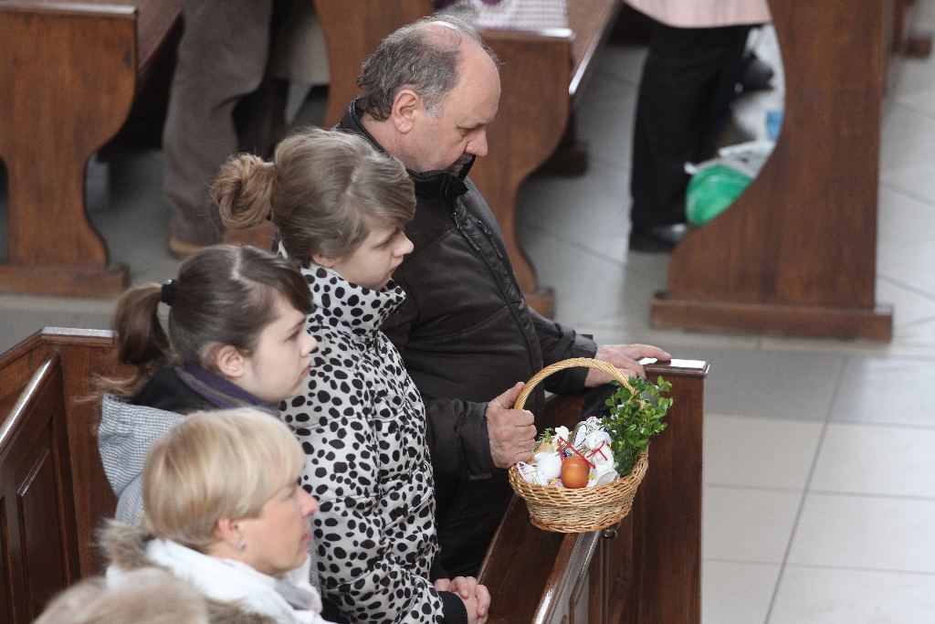Legniczanie święcą pokarmy
