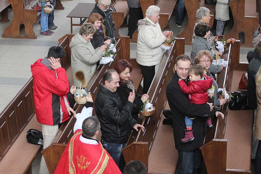 Legniczanie święcą pokarmy