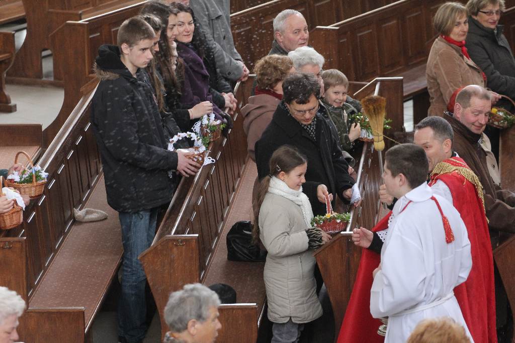 Legniczanie święcą pokarmy