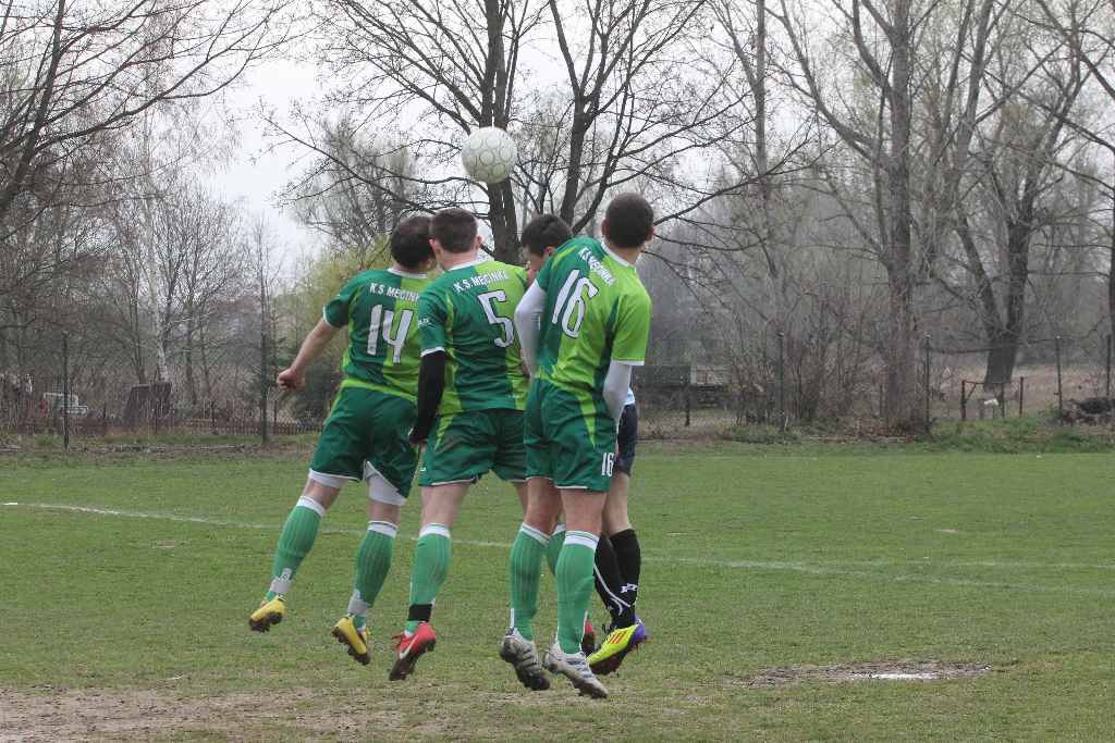 Błękitni - KS Męcinka 2:0