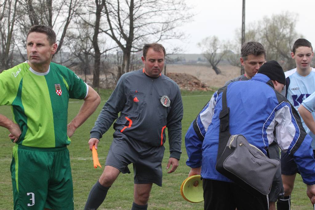Błękitni - KS Męcinka 2:0