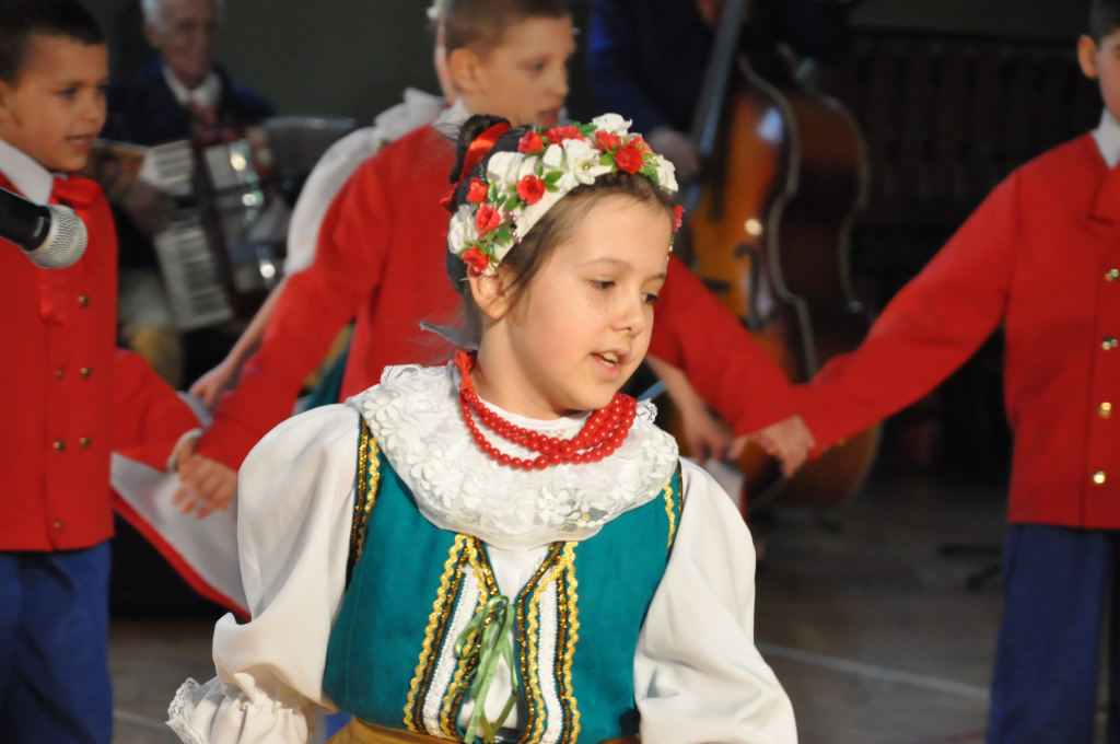 Zespół Pieśni i Tańca 