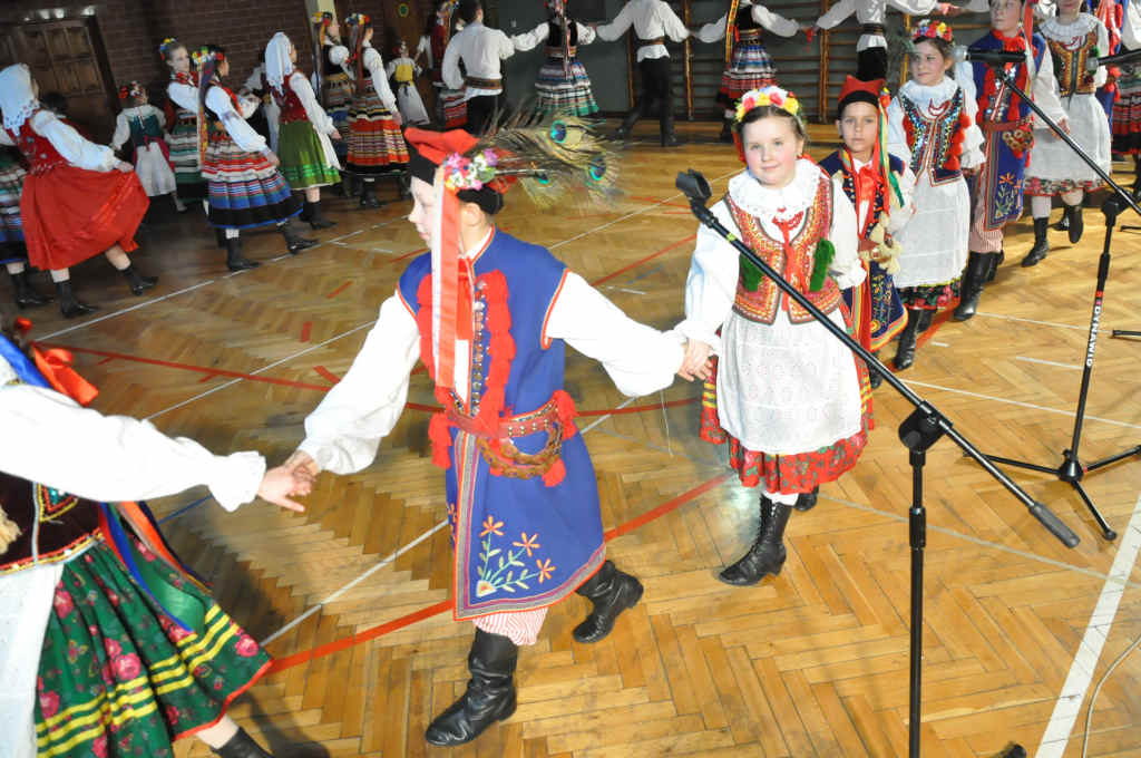 Zespół Pieśni i Tańca 