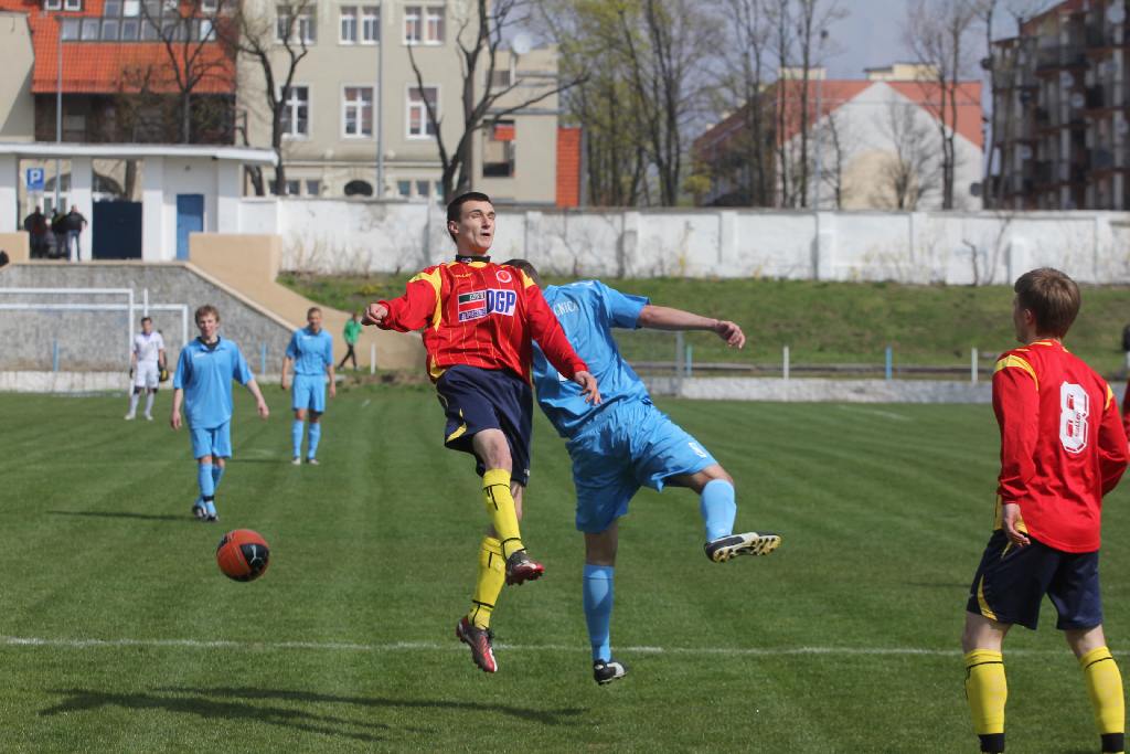 Konfeks - Iskra 3:2