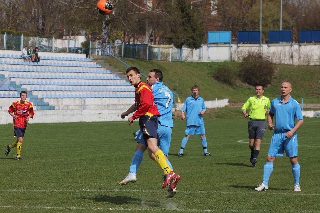 Konfeks - Iskra 3:2