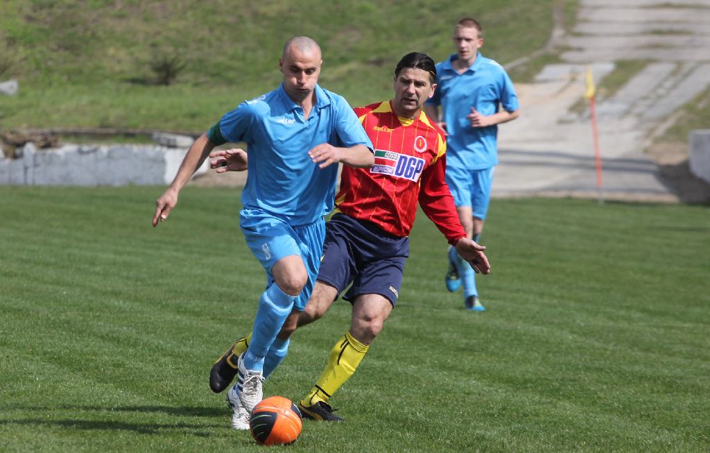 Konfeks - Iskra 3:2
