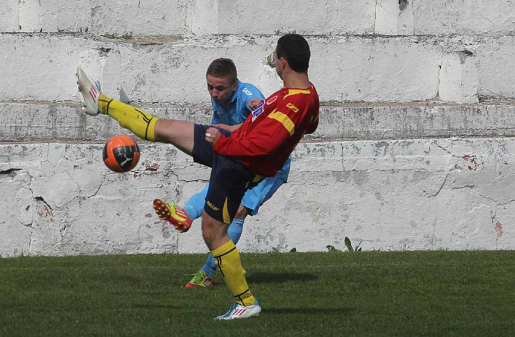Konfeks - Iskra 3:2