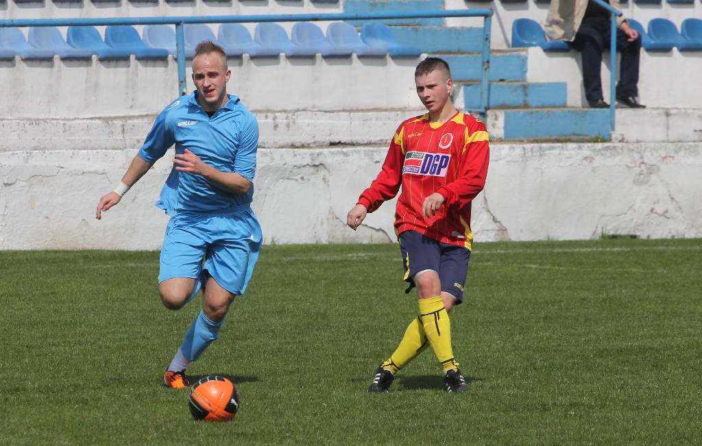 Konfeks - Iskra 3:2