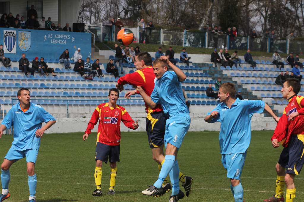 Konfeks - Iskra 3:2