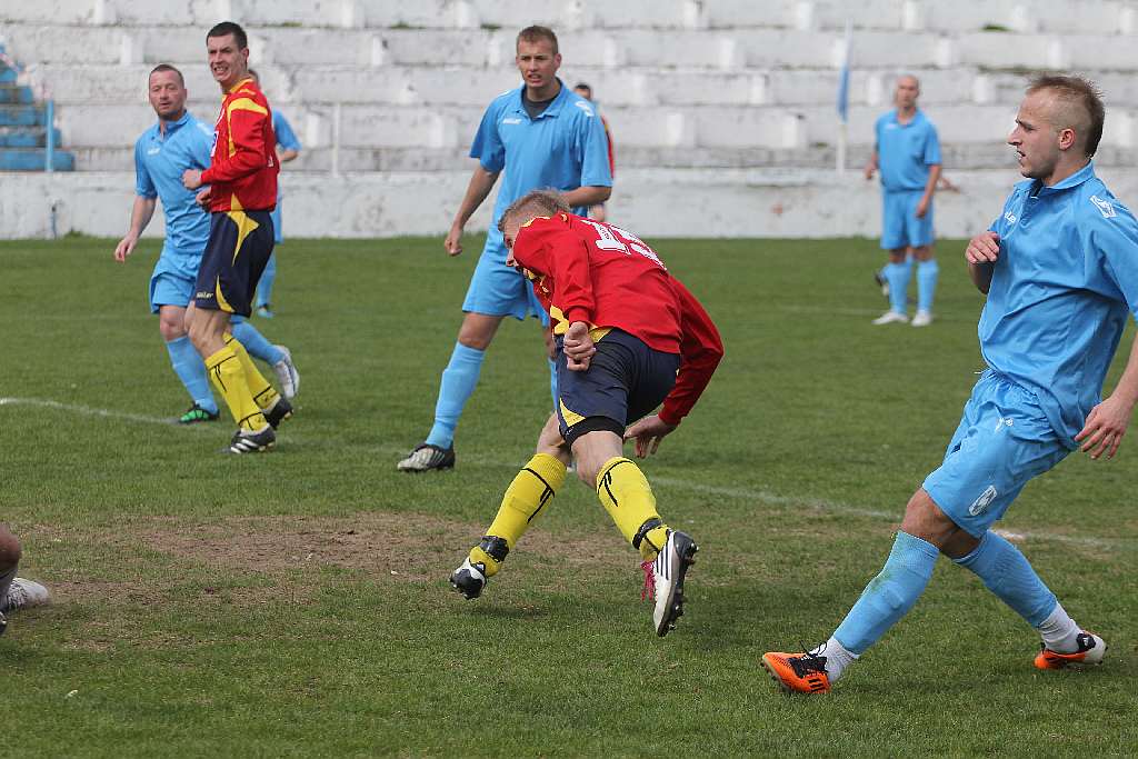 Konfeks - Iskra 3:2