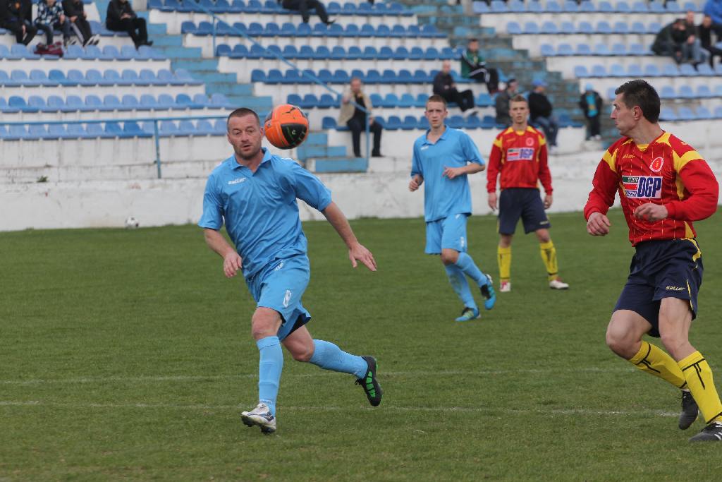 Konfeks - Iskra 3:2
