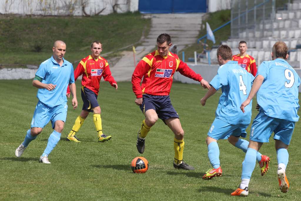 Konfeks - Iskra 3:2