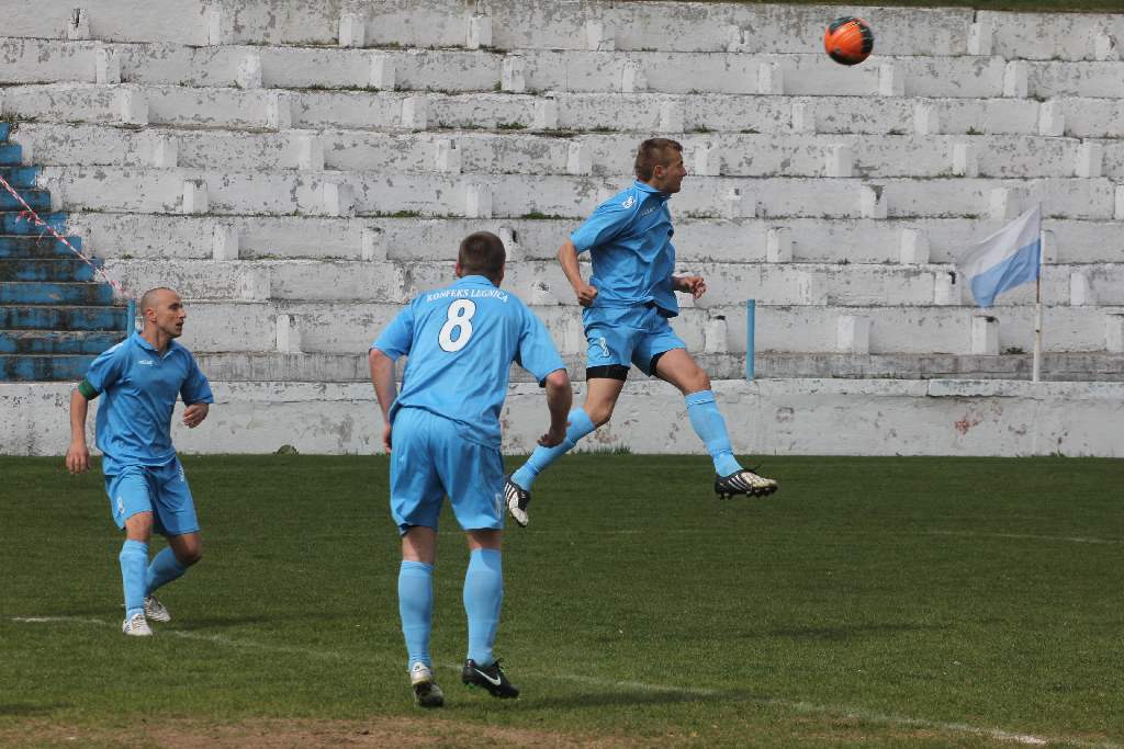 Konfeks - Iskra 3:2