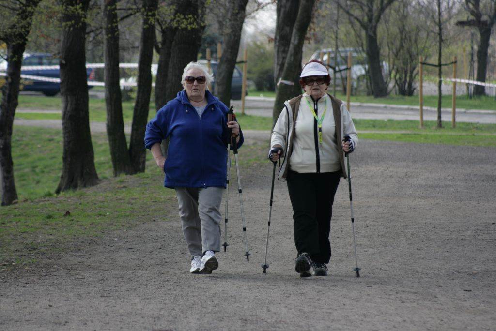 OTWARTE MISTRZOSTWA LEGNICY W NORDIC WALKING