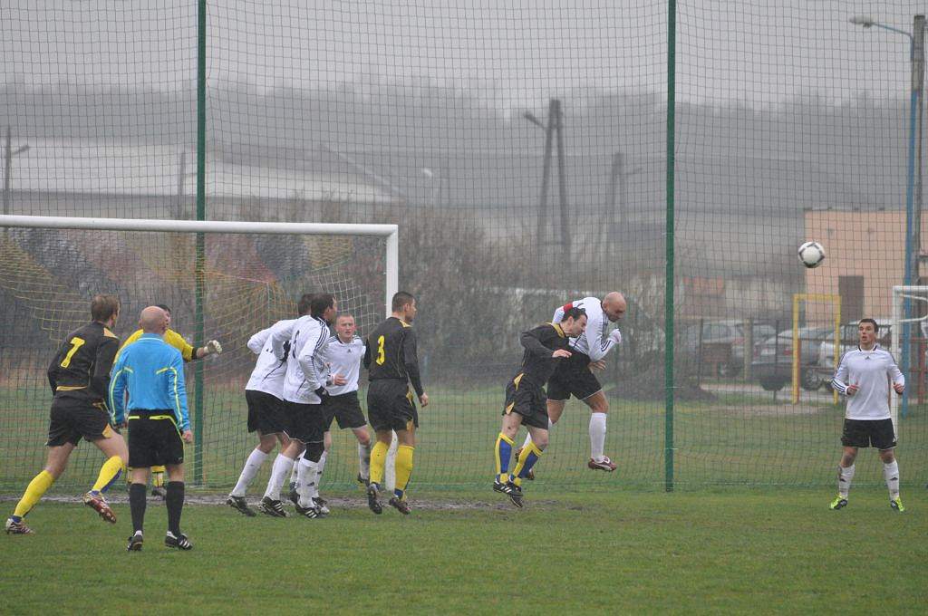 Orkan - Strzelinianka 0:0
