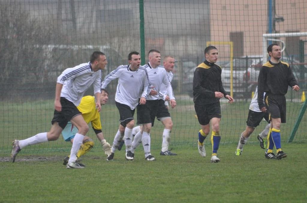 Orkan - Strzelinianka 0:0