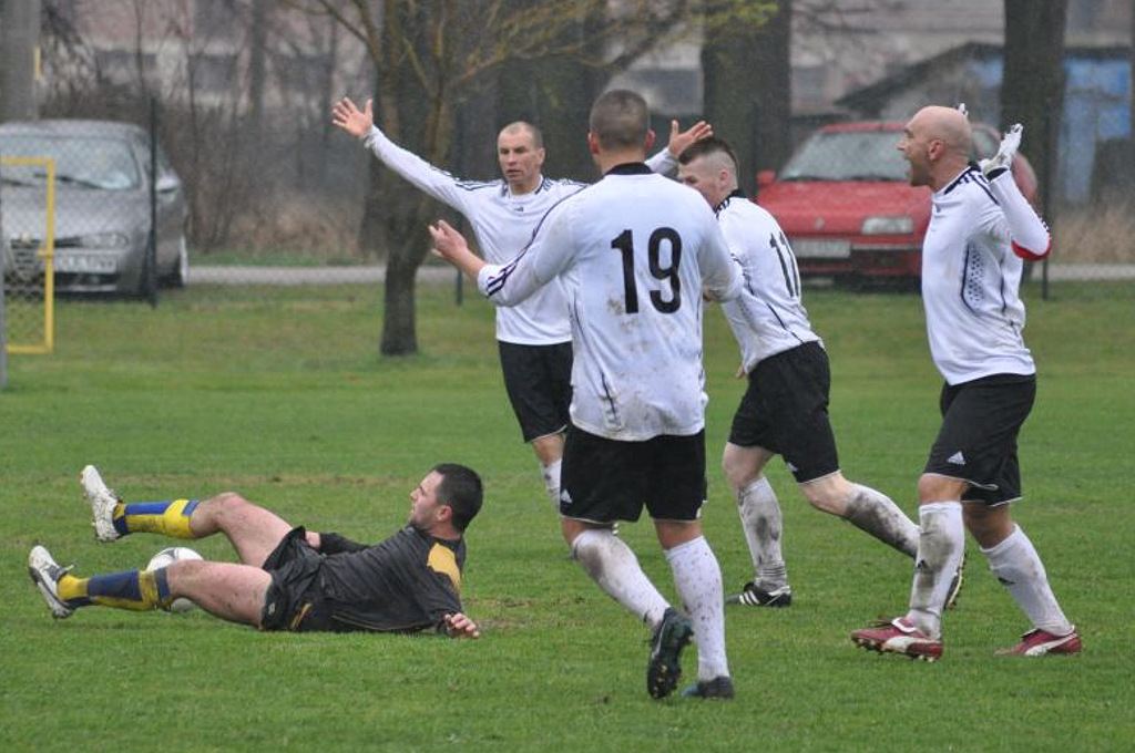 Orkan - Strzelinianka 0:0