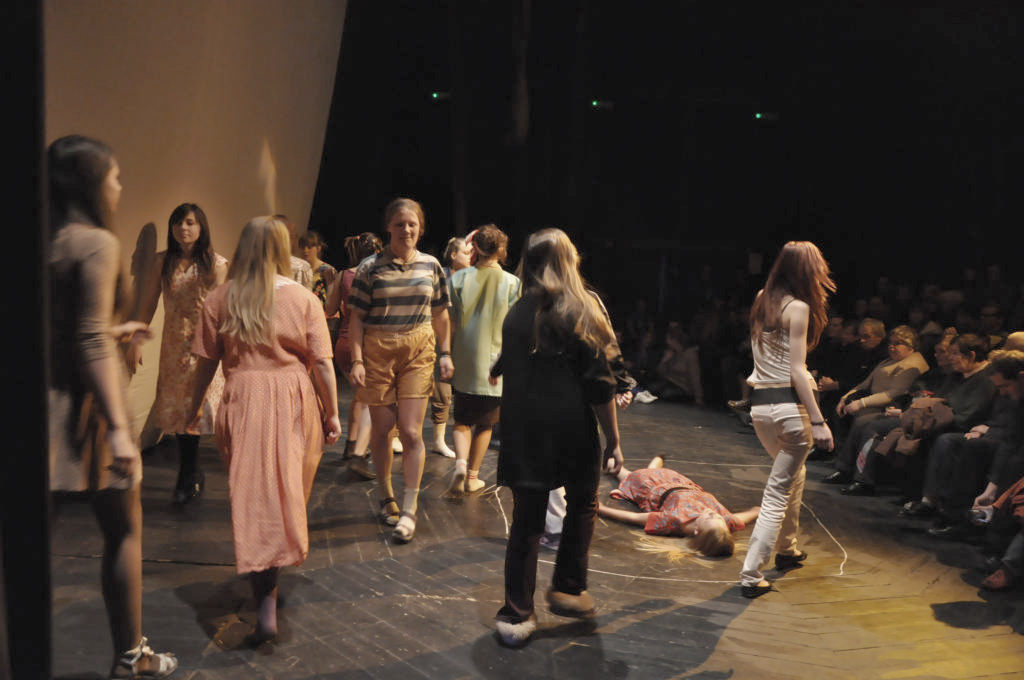 Cienie w legnickim teatrze
